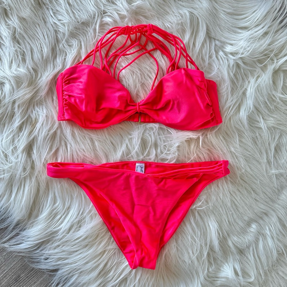 Luli Fama Bikini